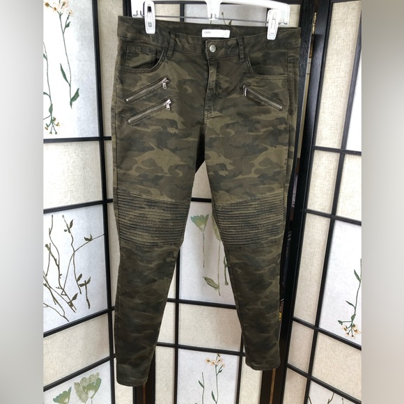 Zara Skinny Jeans Zipper Moto Denim Camo Jeans. Size 30 Women’s. - Picture 9 of 10